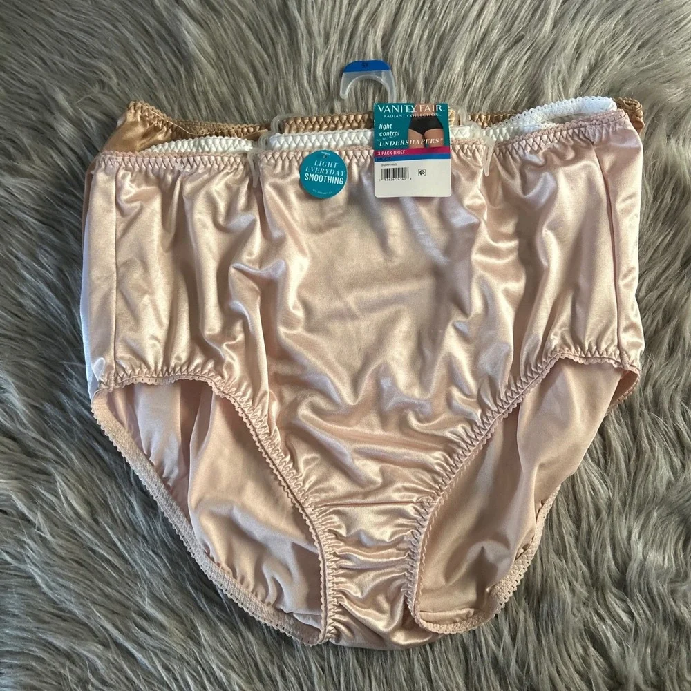 Vanity Fair Undershapers Panties Women's Size 5XL/12 Light Control Underwear NEW
